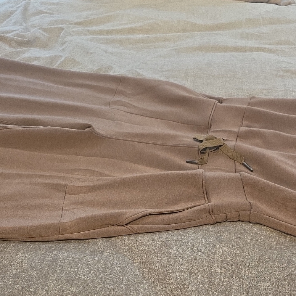 SPANX Airessentials Sleeveless Jumpsuit in Smoke - Picture 4 of 11